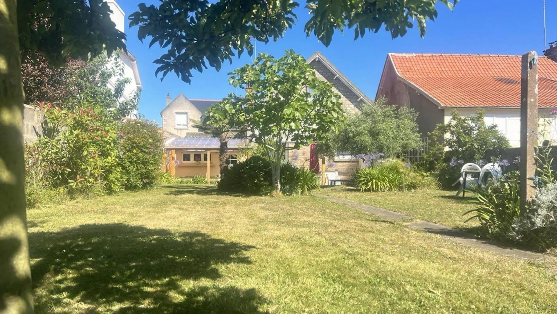 Villa 659 - Charmante Maison En Pierres, Dans Le Centre D'Erquy, France